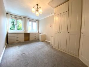 Bedroom- click for photo gallery